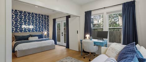 2 Schlafzimmer, Schreibtisch, Bügeleisen/Bügelbrett, kostenloses WLAN