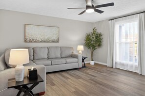 Living area - Hot Tub + Fire Pit Swings + Retro Arcade Garage = Fun Modern Stay (Georgetown)