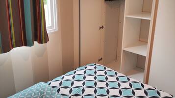 2 多间卧室、WiFi、床单