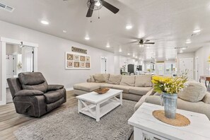 Living area - Barndominium Bliss - Sleeps 45, Pickleball Court & More! (Cedar City)