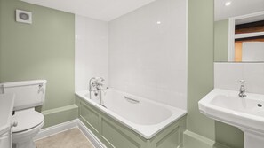 Een douche, een haardroger, handdoeken