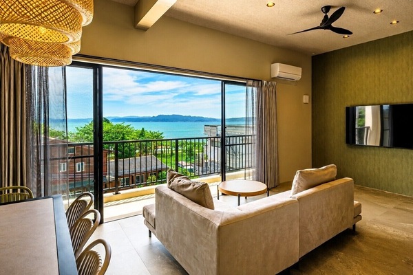 Condo, Non Smoking, Ocean View | Blackout drapes, WiFi (free)
