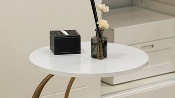 Deluxe Double Room | Desk, laptop workspace, free WiFi, bed sheets