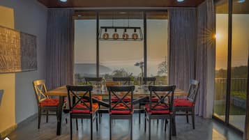 Spiseområde på rommet