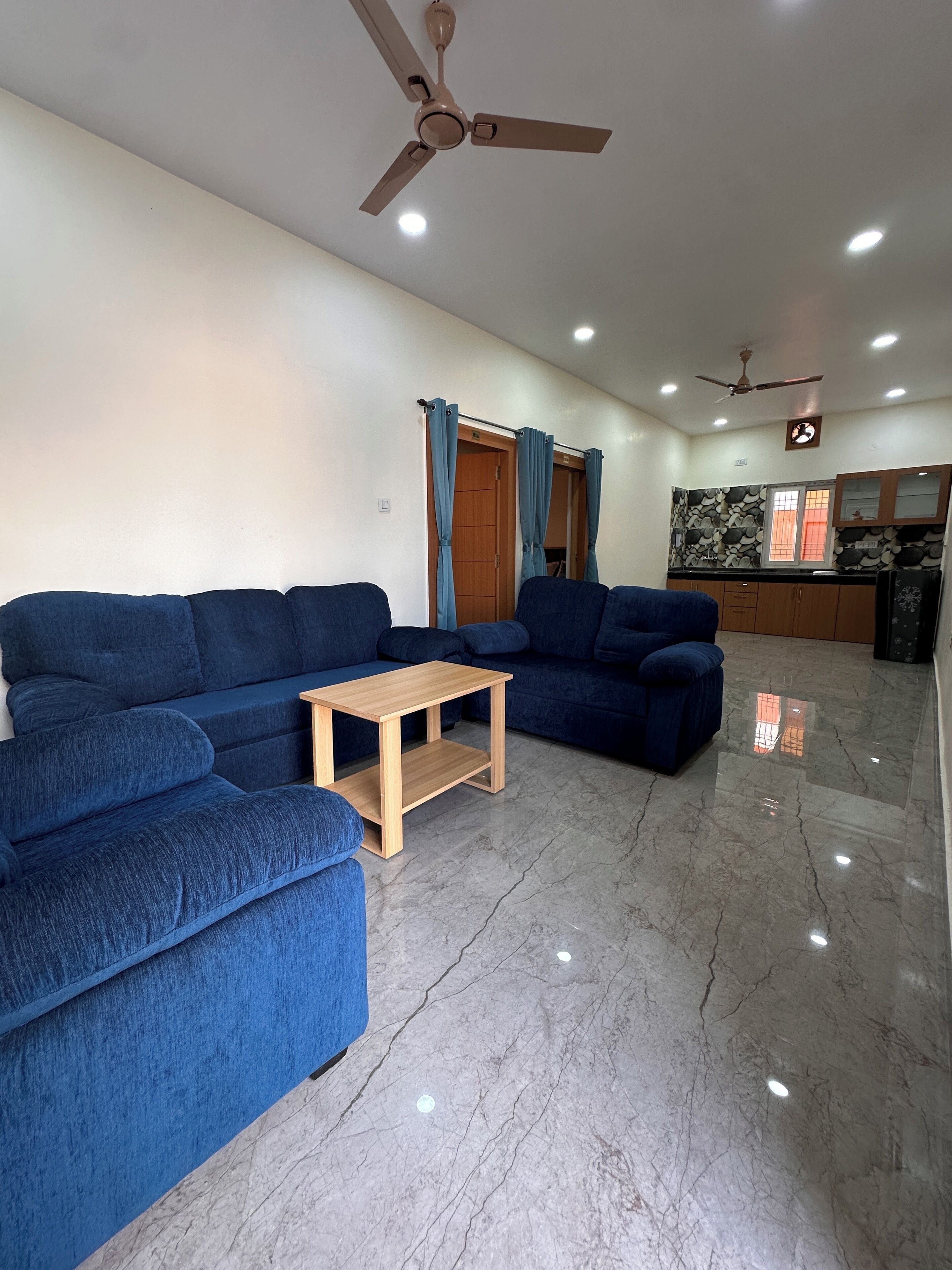 家庭公寓, 花园景观 | 起居区