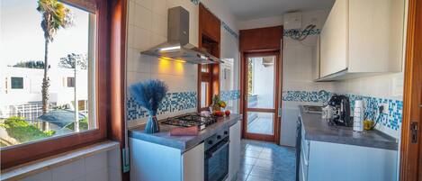 Standard-Apartment, Mehrere Schlafzimmer (Tramonto D'Oro Apartment Near The) | Eigene Küche