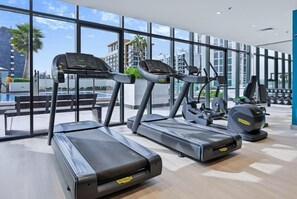 Fitness facility - Bloomfields Cozy 1BR Azizi Riveria 47 (Dubai)
