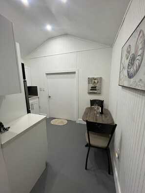 Dining - Home Away From Home (Cutler Bay)