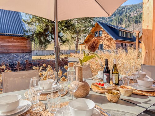 Beautiful chalet with sauna near ski resorts