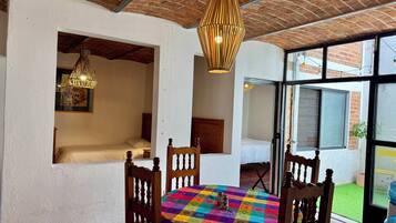 3 Schlafzimmer, Bügeleisen/Bügelbrett, kostenloses WLAN, Bettwäsche