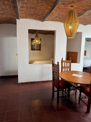 Central Ajijic 3-Bedroom House, Near Everything!