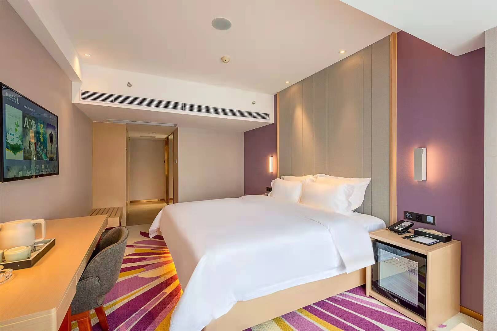 Luxury Double Room, City View