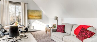 Walkable Location, Historic Setting: Warrenton Apt