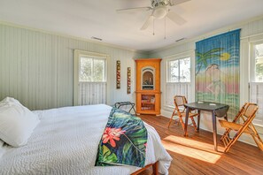 5 quartos, ferros/tábuas de passar roupa, berço de viagem