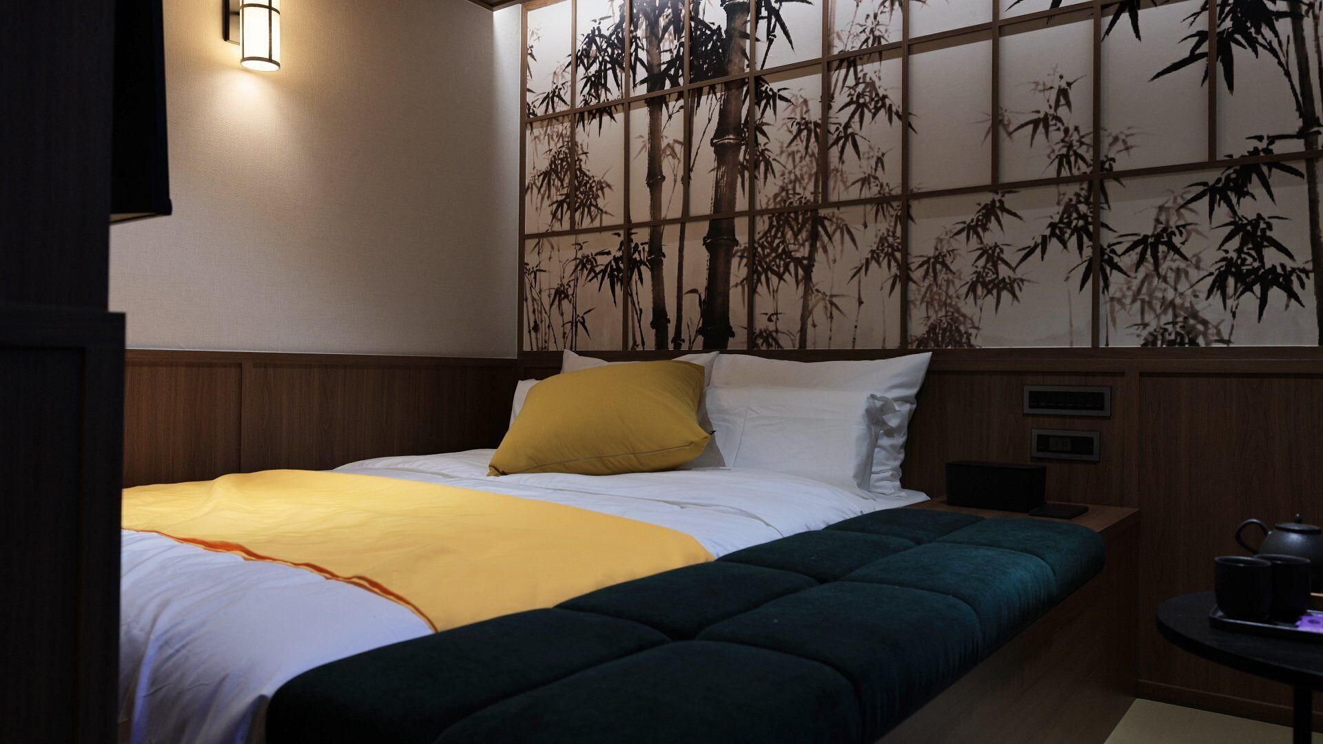 Standard Terrace | Cortinas opacas, sistema de insonorización, wifi gratis