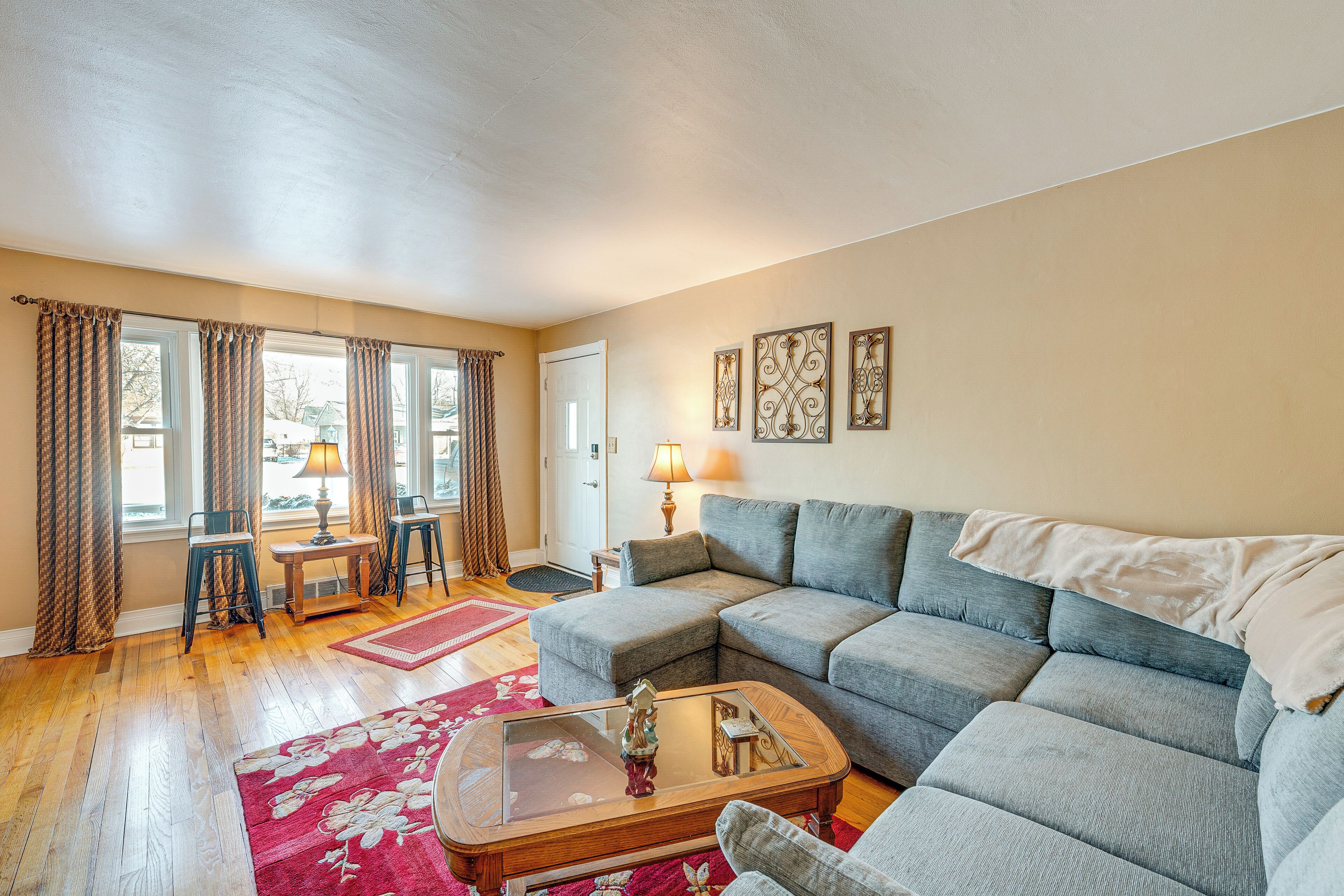 TV, lettore DVD, impianto stereo