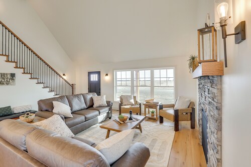 Ultimate Outdoor Getaway Near Fishing at Cow Creek