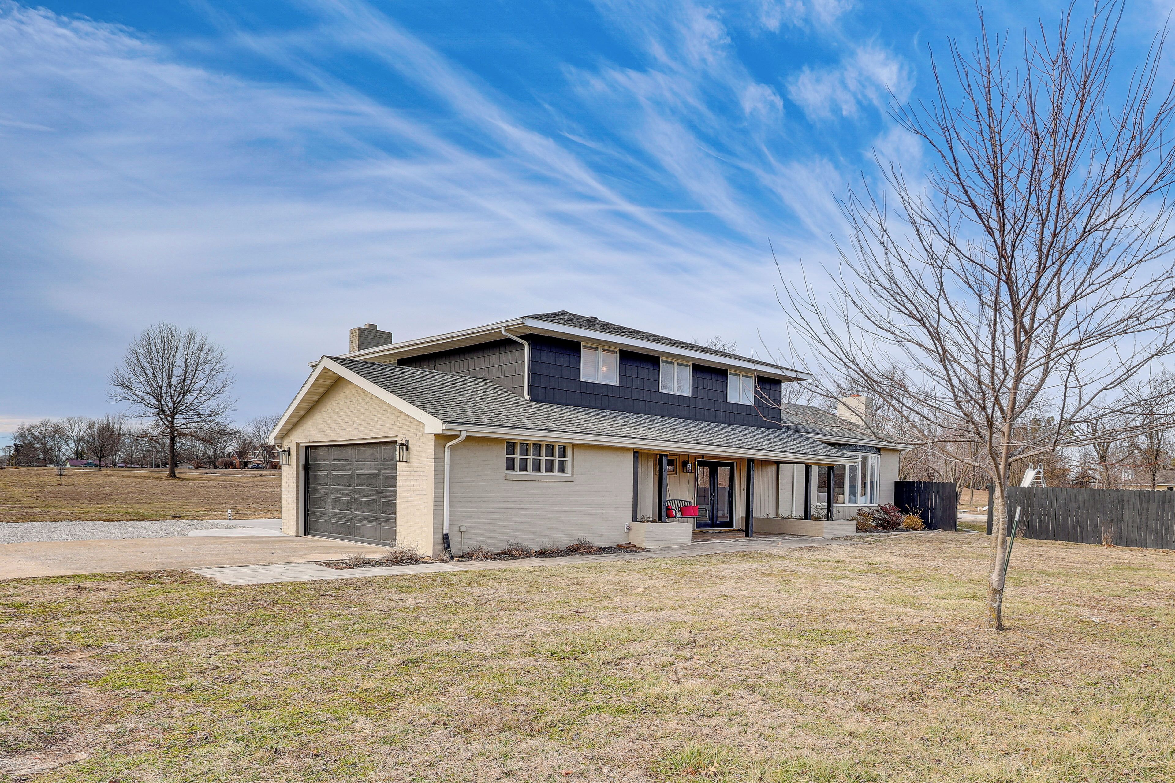 المنشأة من الخارج