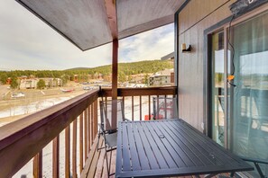 Property grounds - Walk to Angel Fire Resort: Pet-Friendly Getaway (Angel Fire)