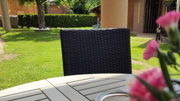 Comfort Appartement mit Terrasse und Pool Nassfeld - Presseggersee - Kärnten | Terassi/patio