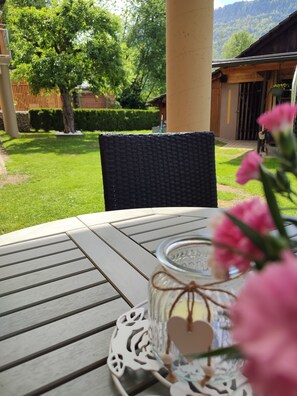 Comfort Appartement mit Terrasse und Pool  Nassfeld - Presseggersee - Kärnten | Terassi/patio