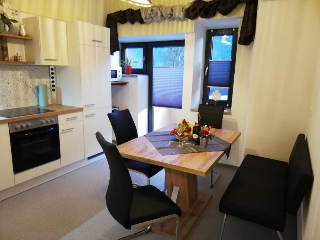 Familien Appartement mit Terrasse und Pool Nassfeld - Presseggersee - Kärnten | Ruokailu