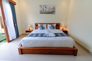 Villa, 5 slaapkamers, privézwembad | Een bureau, gratis wifi