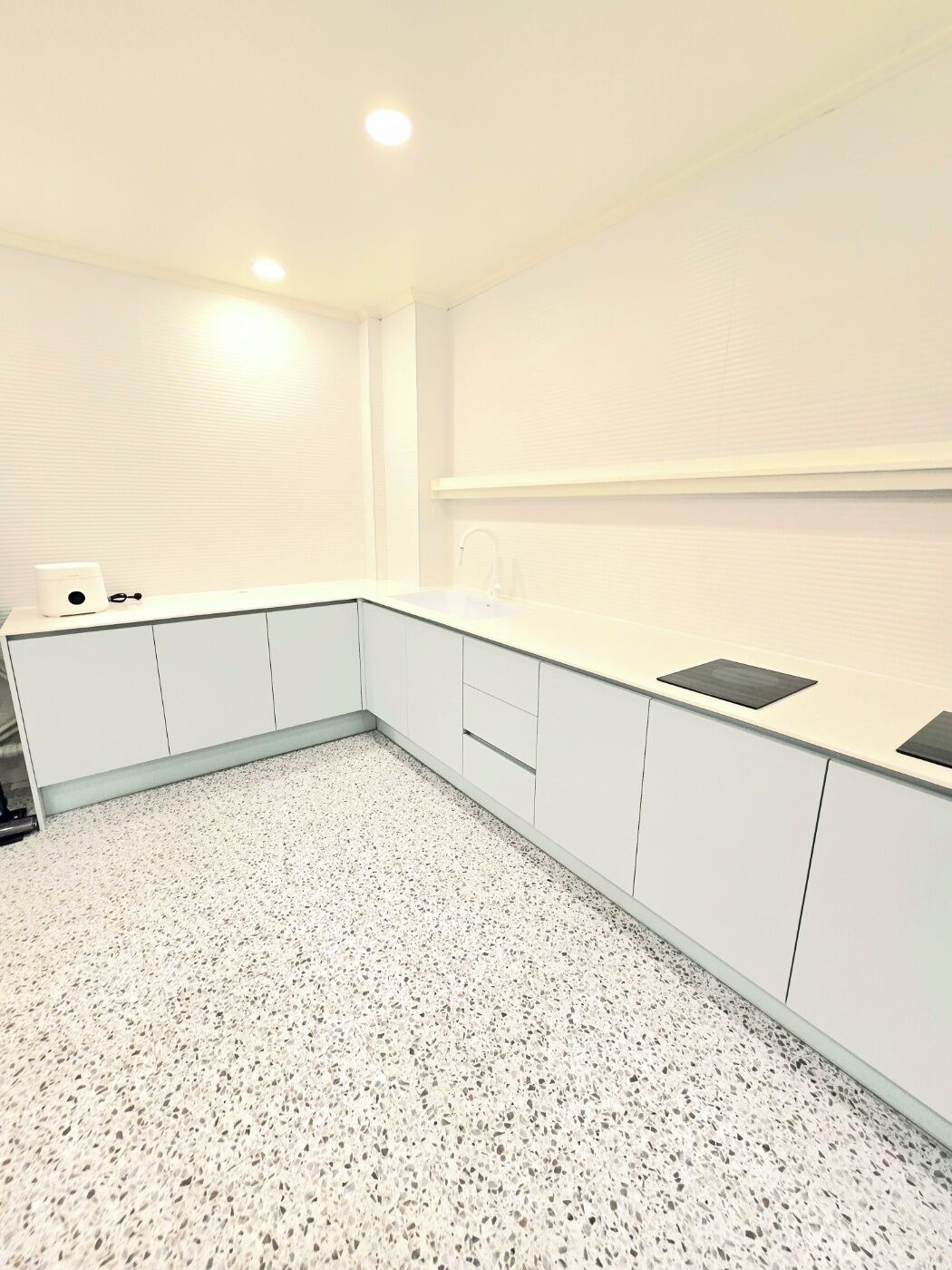Basic Room | Private kitchen | Mini-fridge, microwave