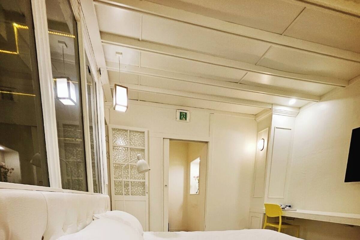 Habitación básica | Escritorio, espacio para trabajar con laptop y wifi gratis