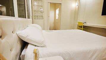 ๋ฒ ์ด์ง๋ฃธ | ์ฑ
์, ๋
ธํธ๋ถ ์์
๊ณต๊ฐ, ๋ฌด๋ฃ WiFi