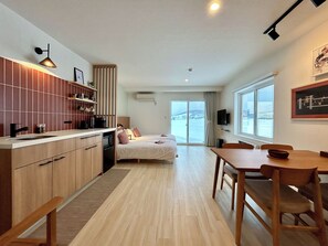 Apartamento, 1 quarto, para não fumantes, vista para a montanha | Opções para refeição