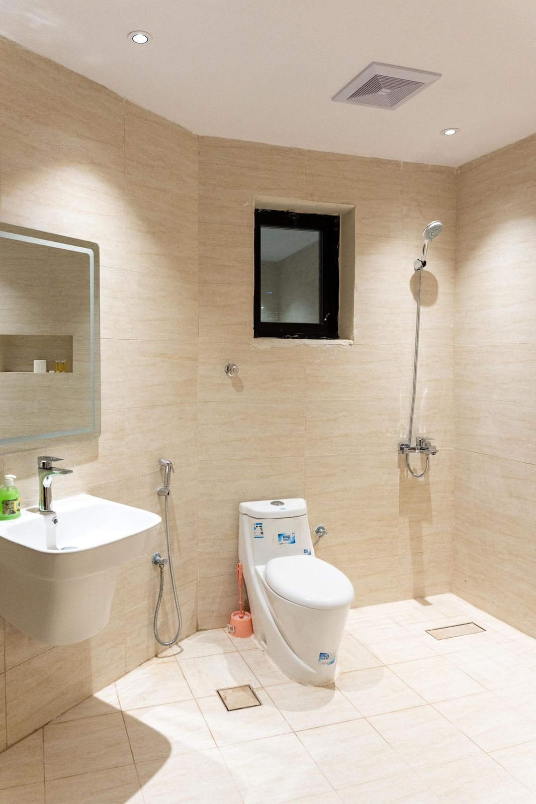 Habitación triple | Baño