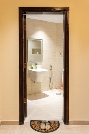 トリプルルーム | バスルーム