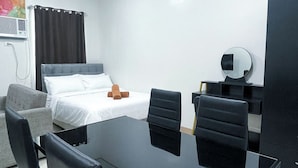 Dortoir Partagé, 1 chambre, piscine privée