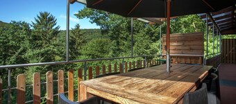 Modern Chalet in Sougné-Remouchamps near Forest