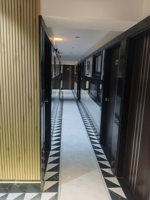 Interior - Hotel Dream (Ahmedabad)