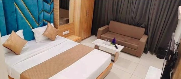 Deluxe Double Room, City View | Laptop workspace, free WiFi - Hotel Dream (Ahmedabad)