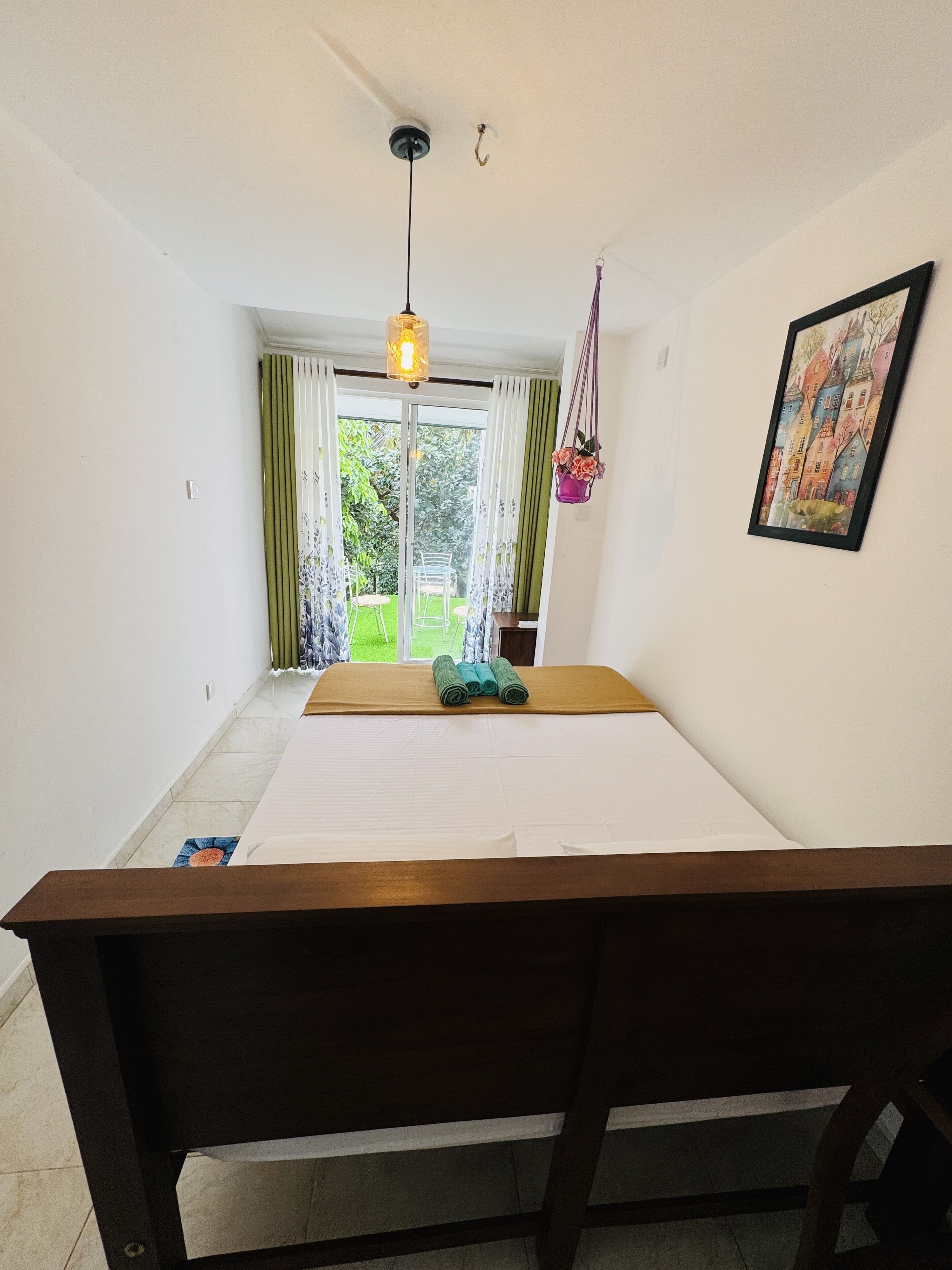 3 habitaciones, acceso a internet y ropa de cama 