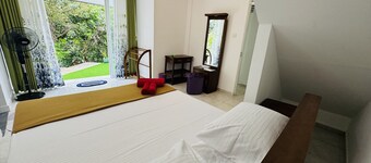 Charming 3-Bedroom Apartment with Garden in Kandy