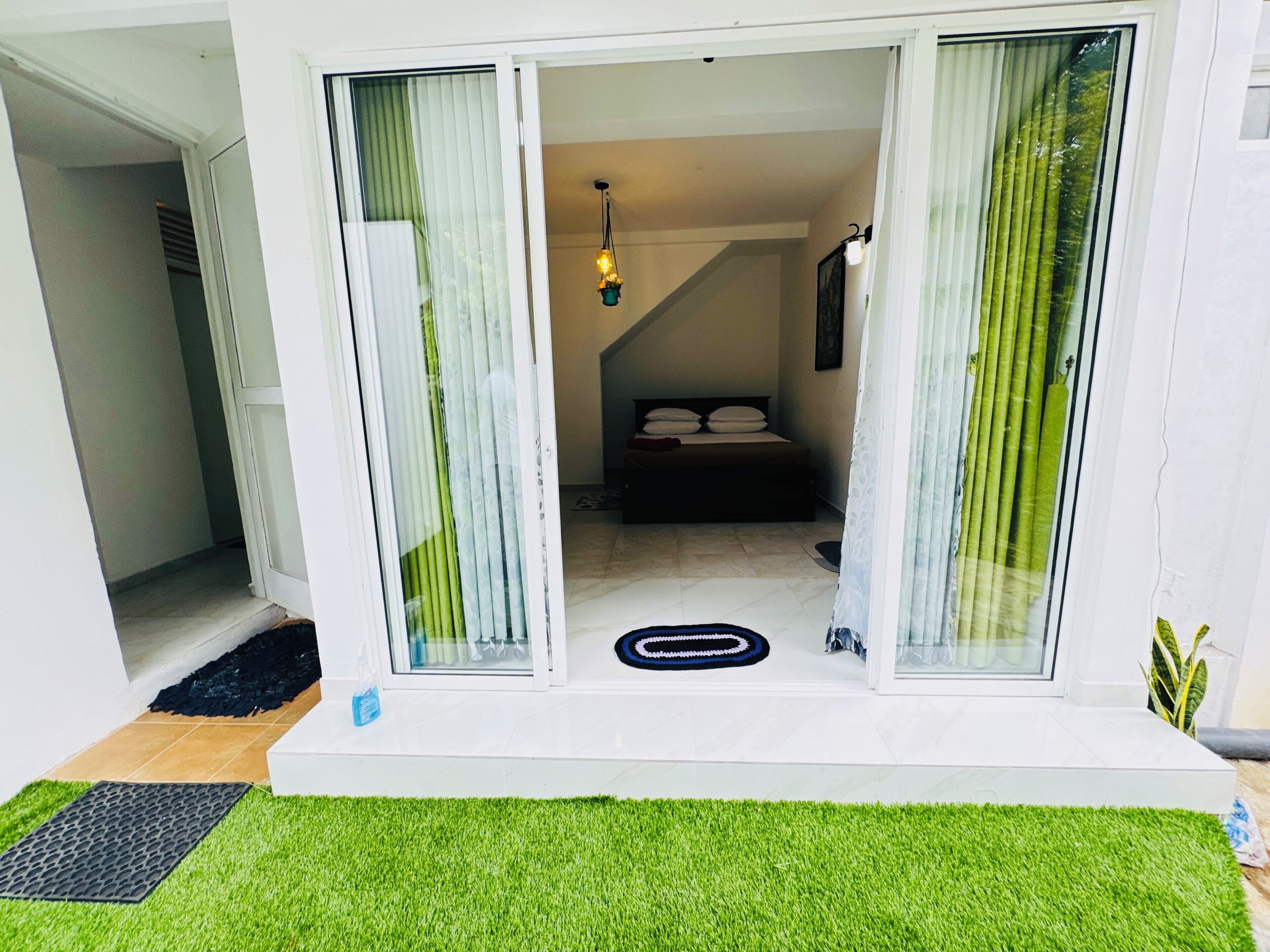 3 chambres, accès Internet, draps fournis