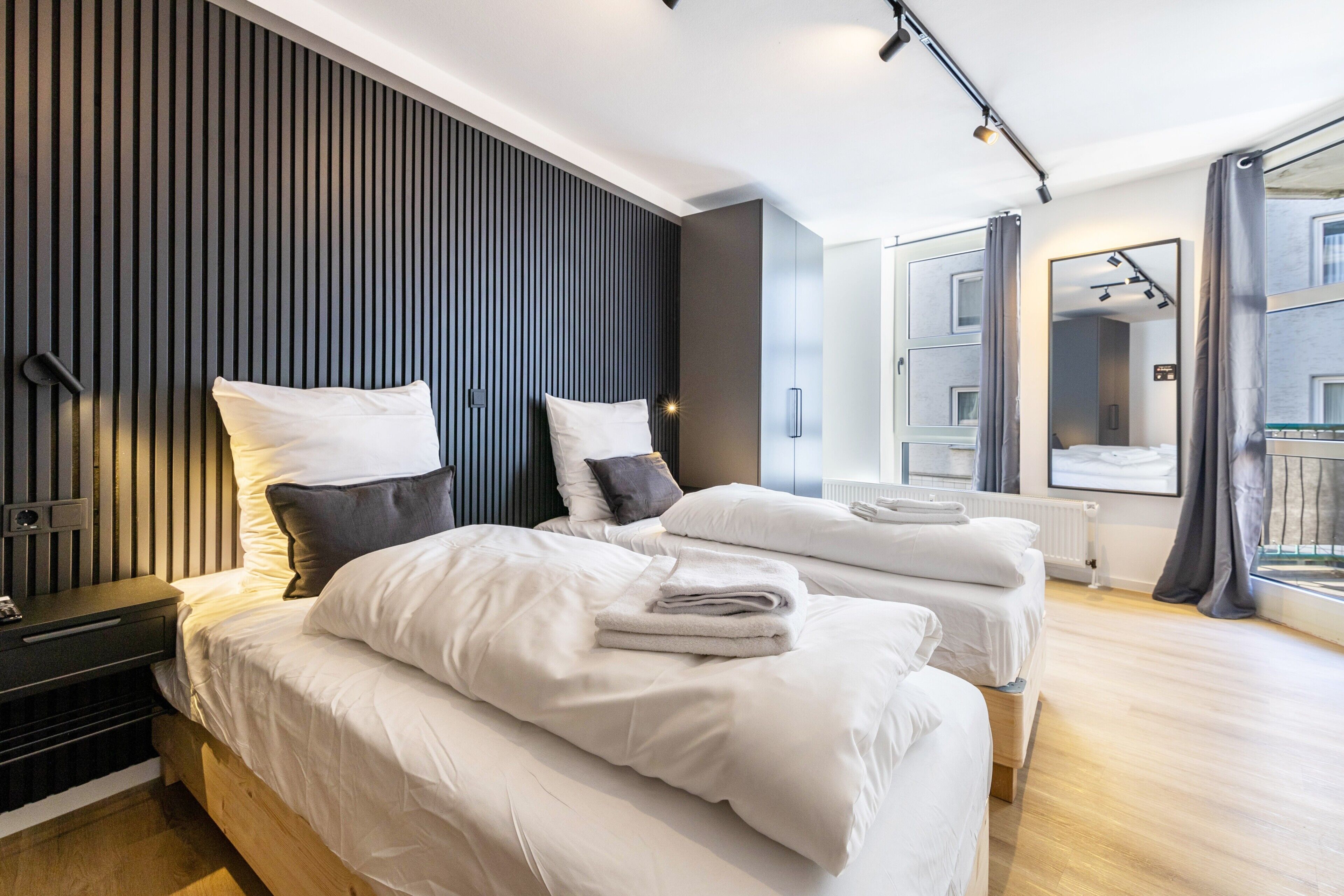 Bügeleisen/Bügelbrett, WLAN, Bettwäsche