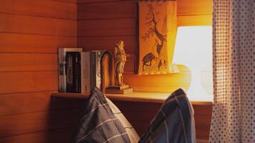 Bügeleisen/Bügelbrett, WLAN, Bettwäsche