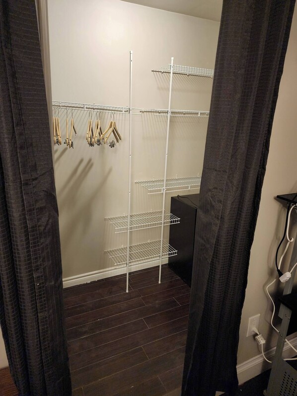 Room, 1 Bedroom, Balcony | Interior