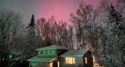 Peaceful 3-bedroom home in Chugiak perfect for relaxing stays