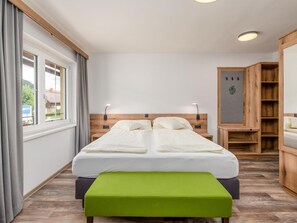 1 soveværelse, pengeskab på værelset, skrivebord, Wi-Fi