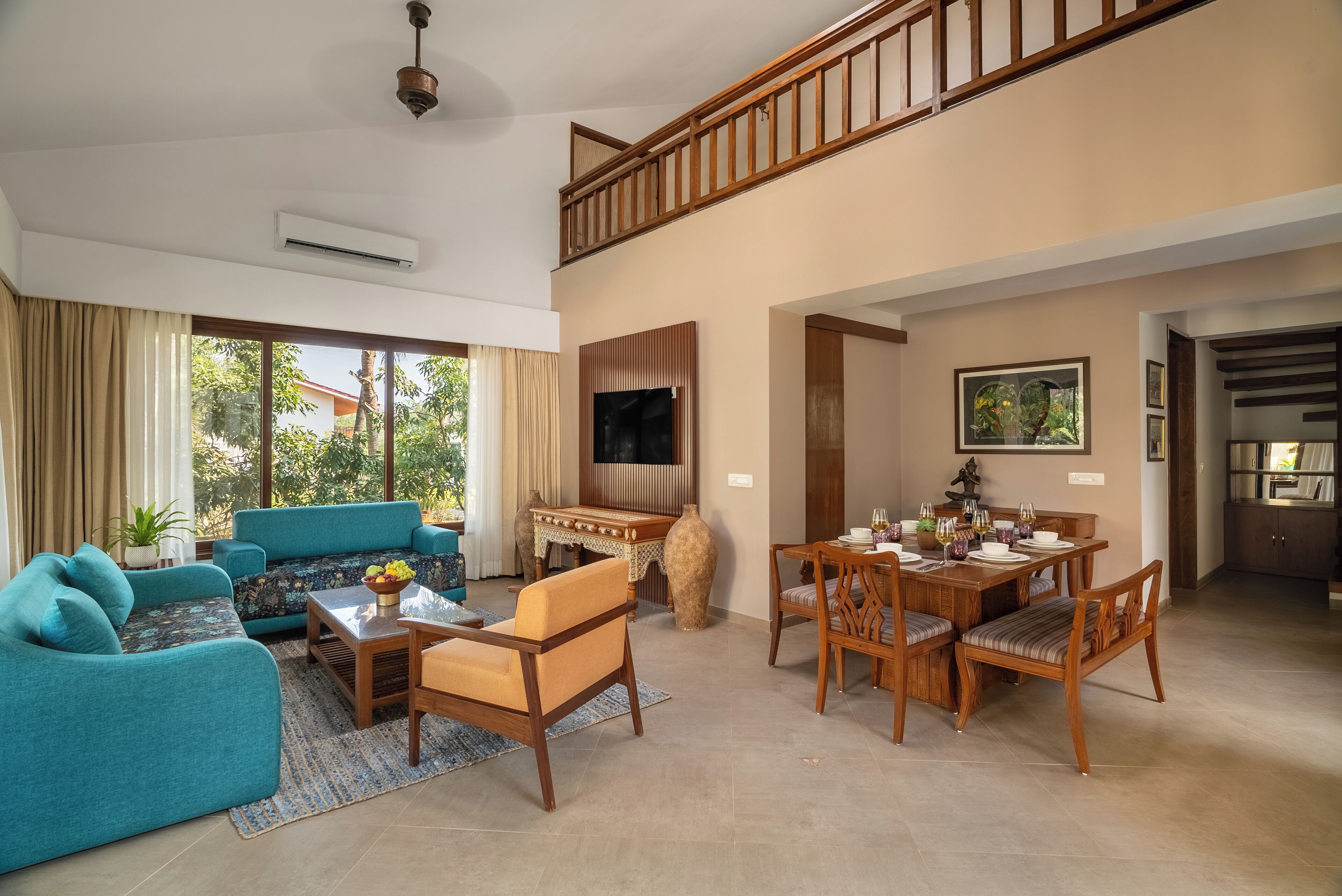 Amara 4 Bedroom Villa | Dining room