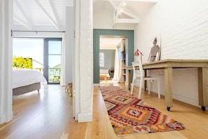 5 chambres, bureau, fer et planche à repasser, Wi-Fi gratuit