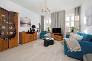 TV - Apartment on the Market Square | In the Heart of the Old Town (Wrocław)