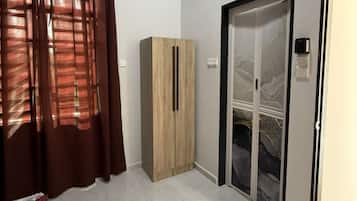 Deluxe House | Interior