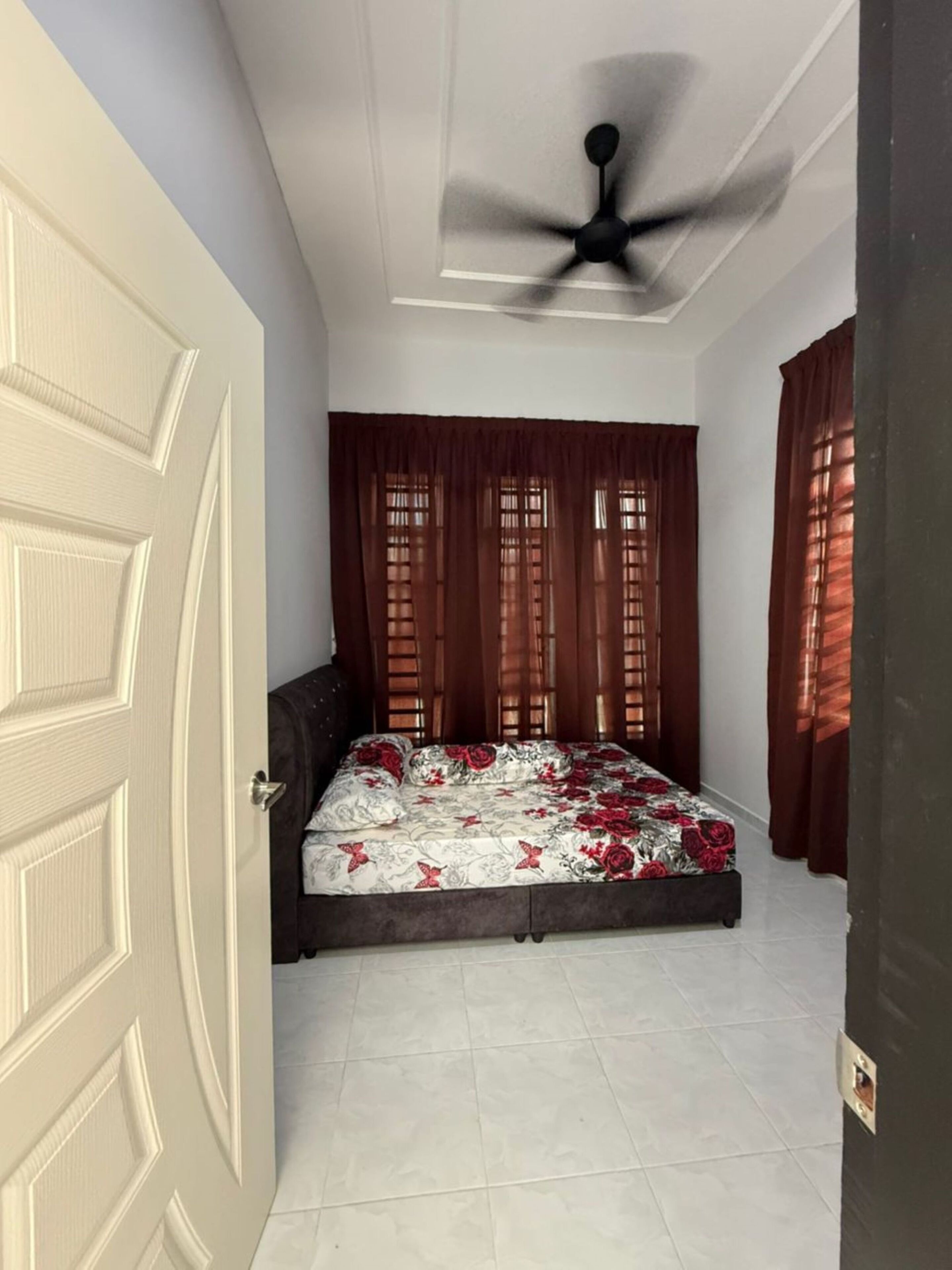 Deluxe-talo | Silitysrauta/-lauta, ilmainen Wi-Fi